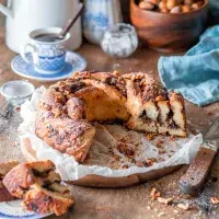 Věnec s ořechovo-čokoládovou náplní