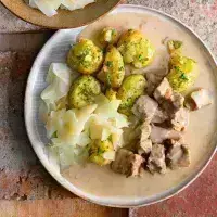 Dušené maso: recepty na guláš, vepřové v mrkvi a další české hotovky