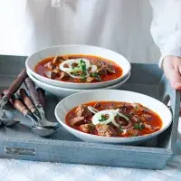 Zabijačkový guláš dušený v troubě