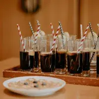 Nesmrtelná Kofola: Československá limonáda odolala času i Coca-Cole