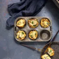 Plněné muffiny z rozmačkaných brambor