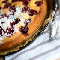 Jogurtová hrnková buchta s ovocem