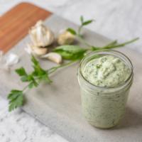 Green Goddess: Dresink, který promění každý salát v zážitek