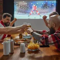 Domácí slané pochoutky k televizi: 20+ receptů pro hokejové fanoušky