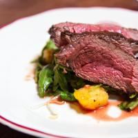 Steak s omáčkou pizzaiola Steak s omáčkou pizzaiola