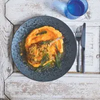 Vepřové kotlety s mrkvovo-pastinákovou kaší