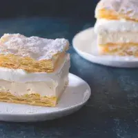 Kremeš, kremšnyt a žloutkový řez: Jaký je v nich rozdíl?