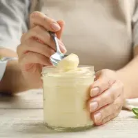 Jak udělat ochucenou majonézu nebo dip?