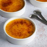 Klasické crème brûlée