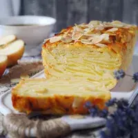 Neviditelný jablečný koláč – vrstvený francouzský dezert