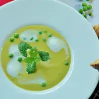 Pohlreichova hrášková polévka Pohlreichova hrášková polévka