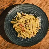 Těstoviny s tuňákem a majonézou