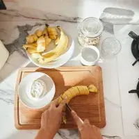 Banánová dieta: Japonské šílenství ovládlo svět před 15 lety. Snídáním banánů chtějí lidé hubnout dodnes