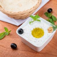 Tzatziki s mátou Tzatziki s mátou