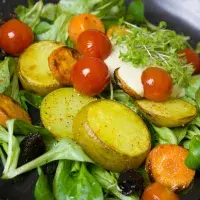 5 večeří: teplé zimní saláty