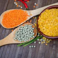 Co podniknout s červenou čočkou