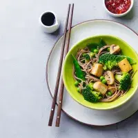 Bleskové nudle z woku: Ocení je vegani i ti, kteří chtějí odlehčit jídelníček