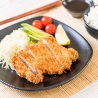 Jak připravit tonkatsu - tradiční japonský vepřový řízek?