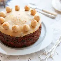 Znáte simnel cake? Britský velikonoční dort