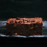 Čokoládový koláč s pekanovými ořechy Čokoládový koláč s pekanovými ořechy