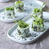 Rolky z ředkve daikon Rolky z ředkve daikon