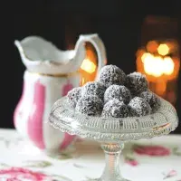 Šťastné a kulaté: Nestíháte péct cukroví? Zachrání vás nepečené kuličky!