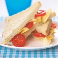 Sendvič s bramborovými chipsy