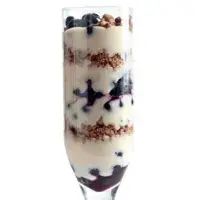 Šlehaný borůvkový cheesecake