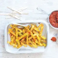 Smažené dýňové hranolky s BBQ omáčkou