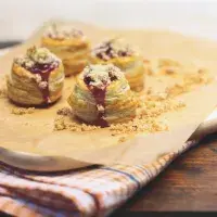 Soudky s brusinkami a oříšky