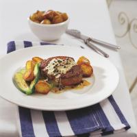 Steak s pepřovo-smetanovou omáčkou