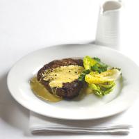 Steak s béarnskou omáčkou