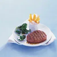 Steak na barevném pepři