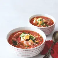 Studená polévka salmorejo