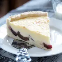 Švestkový koláč s vanilkovým krémem Švestkový koláč s vanilkovým krémem