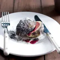 Švestkové knedlíky z bramborového těsta