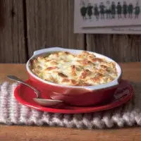 Tradiční tartiflette se sýrem reblochon