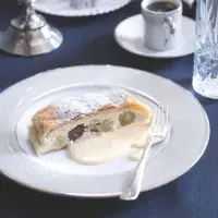 Tvarohový závin s vinnou pěnou