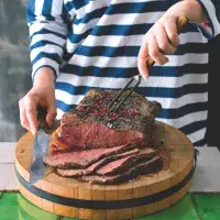 Uzený rostbíf Uzený rostbíf