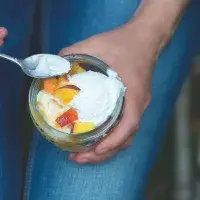 Vanilková zmrzlina na ruční pohon Vanilková zmrzlina na ruční pohon