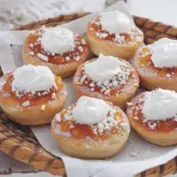 Pusťte se do kynutého těsta. Připravíte z něj sladký hlavní chod i moučník