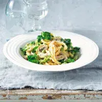 Veganské těstoviny carbonara Veganské těstoviny carbonara
