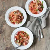 Vegetariánské koule v rajčatové omáčce Vegetariánské koule v rajčatové omáčce