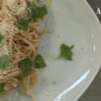VIDEO: Spaghetti carbonara VIDEO: Spaghetti carbonara