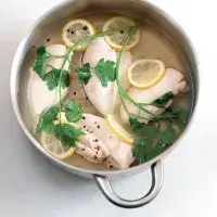 Základní pošírovaná kuřecí prsa