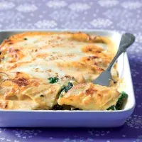 Zapékané palačinky se špenátem a sýrem Zapékané palačinky se špenátem a sýrem