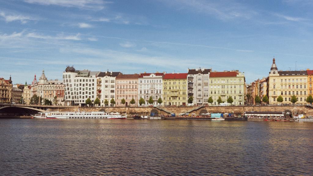 Náplavka