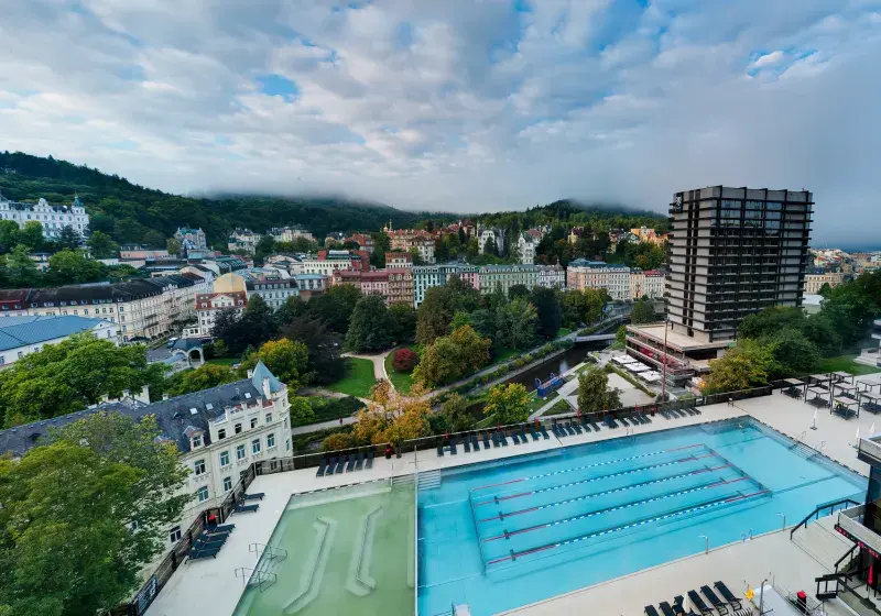 Venkovní bazén hotelu Thermal