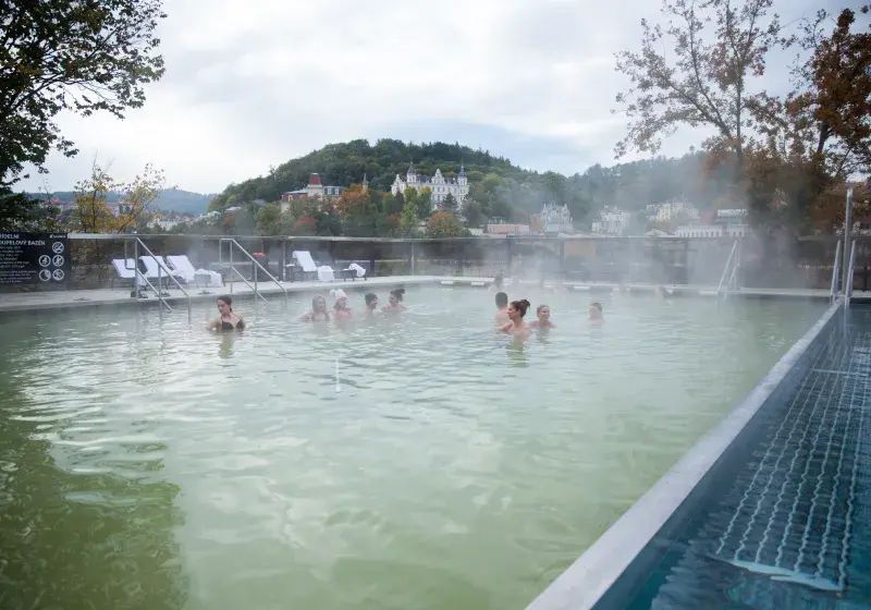 Vřídelní bazén hotelu Thermal
