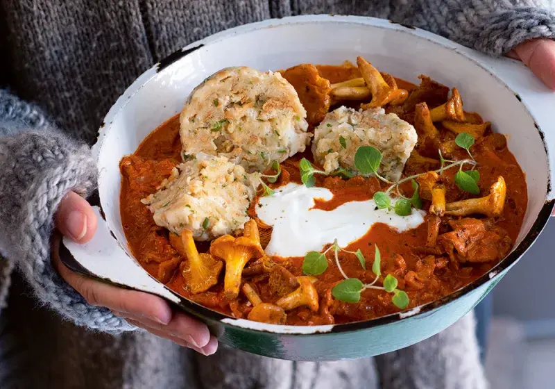 Eierschwammerlgulasch